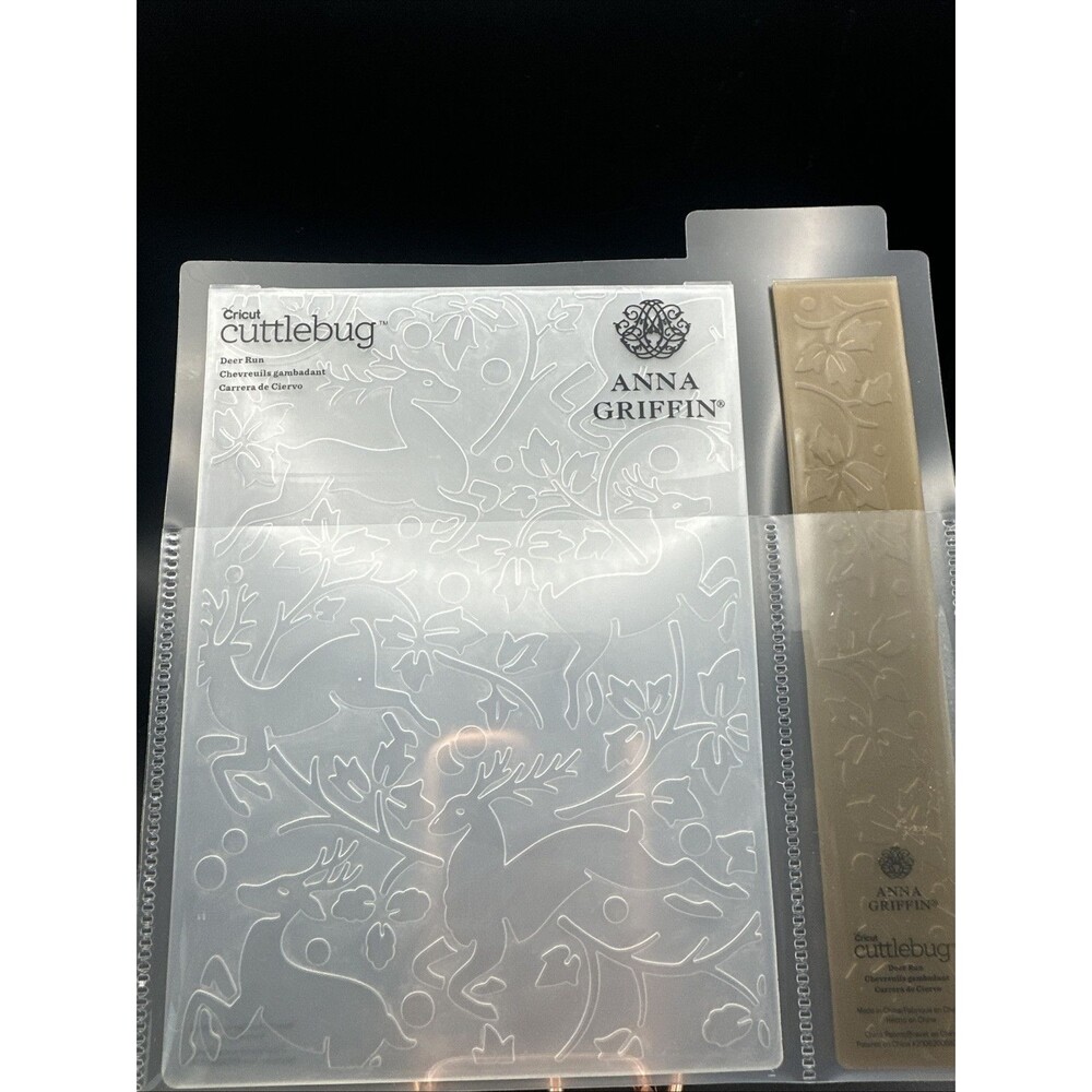Anna Griffin Cricut Cuttlebug 5"x7” Embossing Folders Deer Run